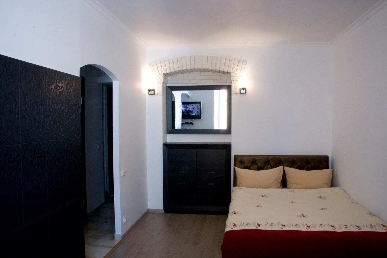 Apartment On Staroievreiska Lviv Kültér fotó