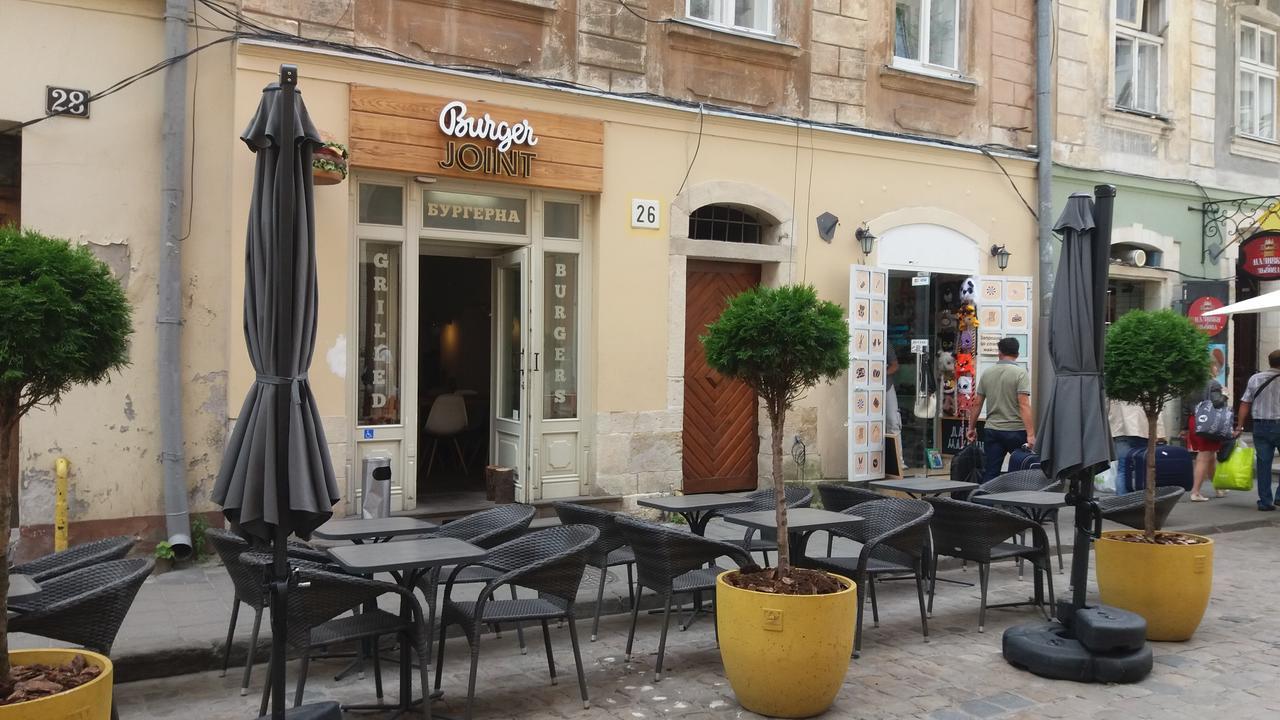 Apartment On Staroievreiska Lviv Kültér fotó