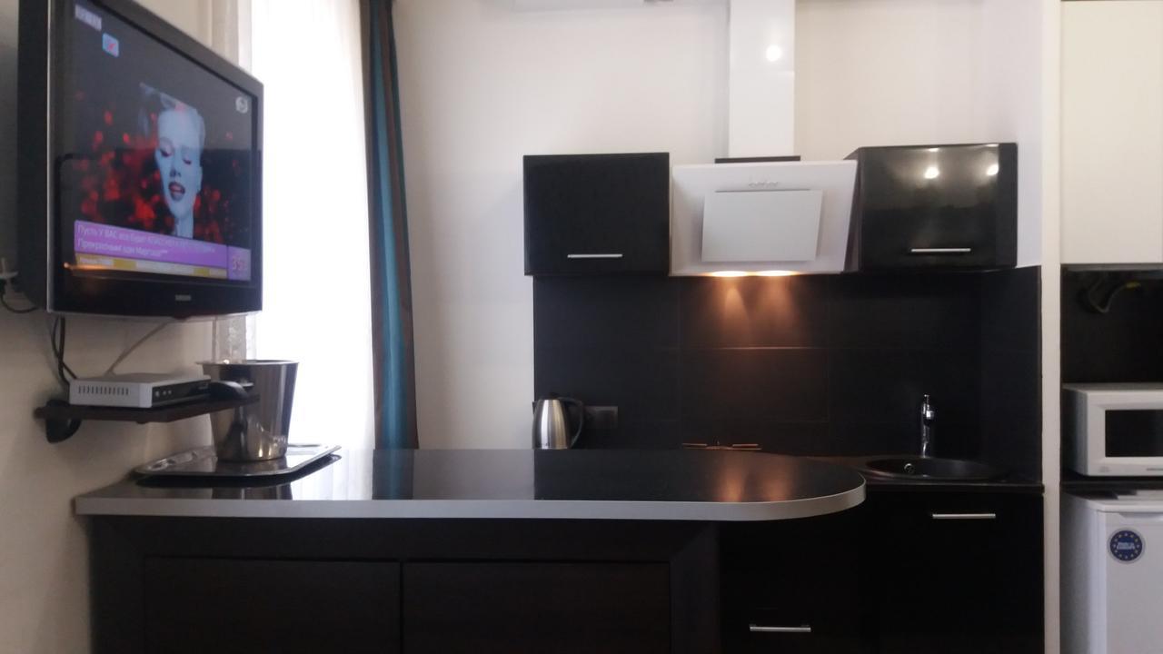 Apartment On Staroievreiska Lviv Kültér fotó