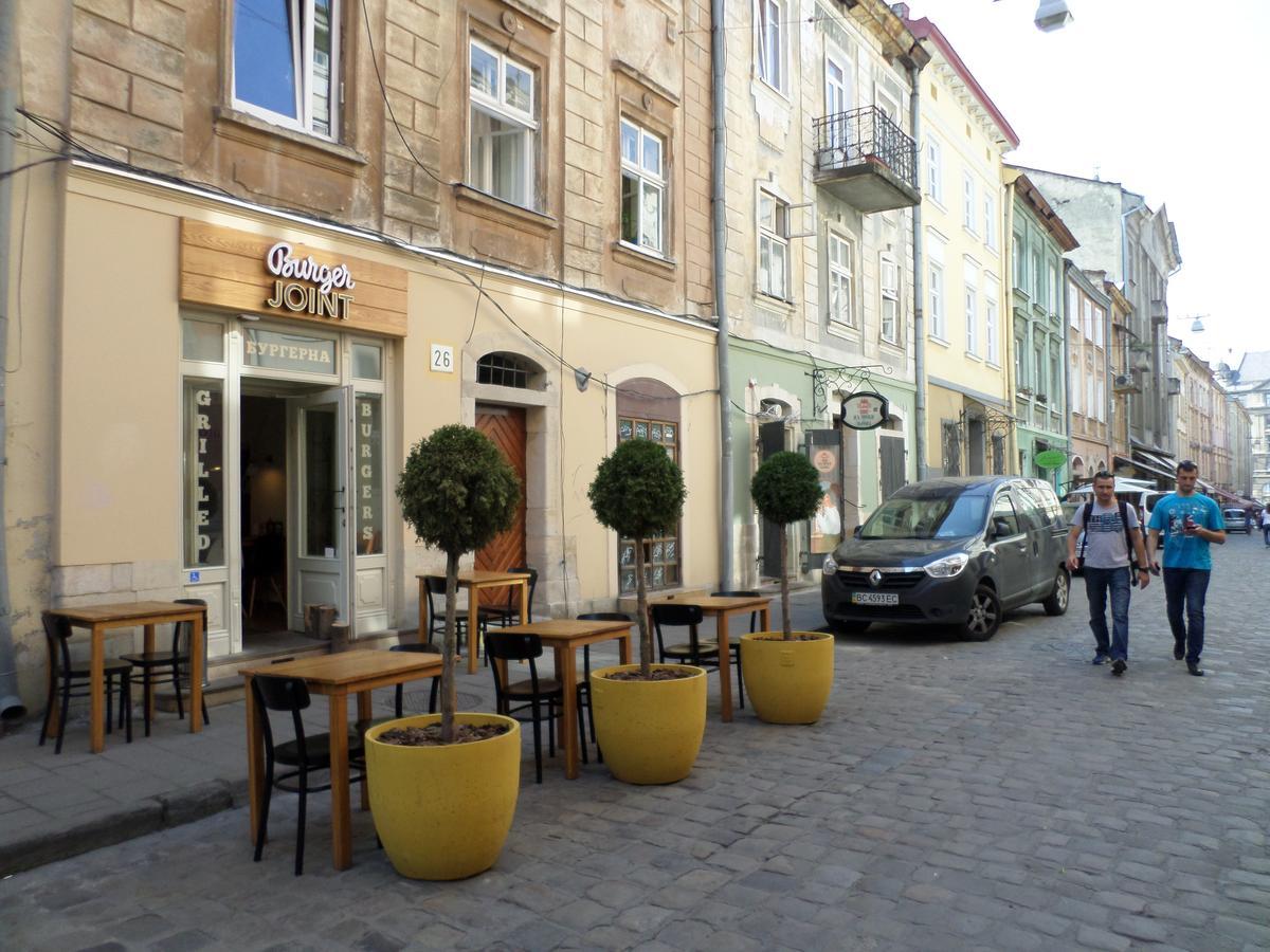 Apartment On Staroievreiska Lviv Kültér fotó