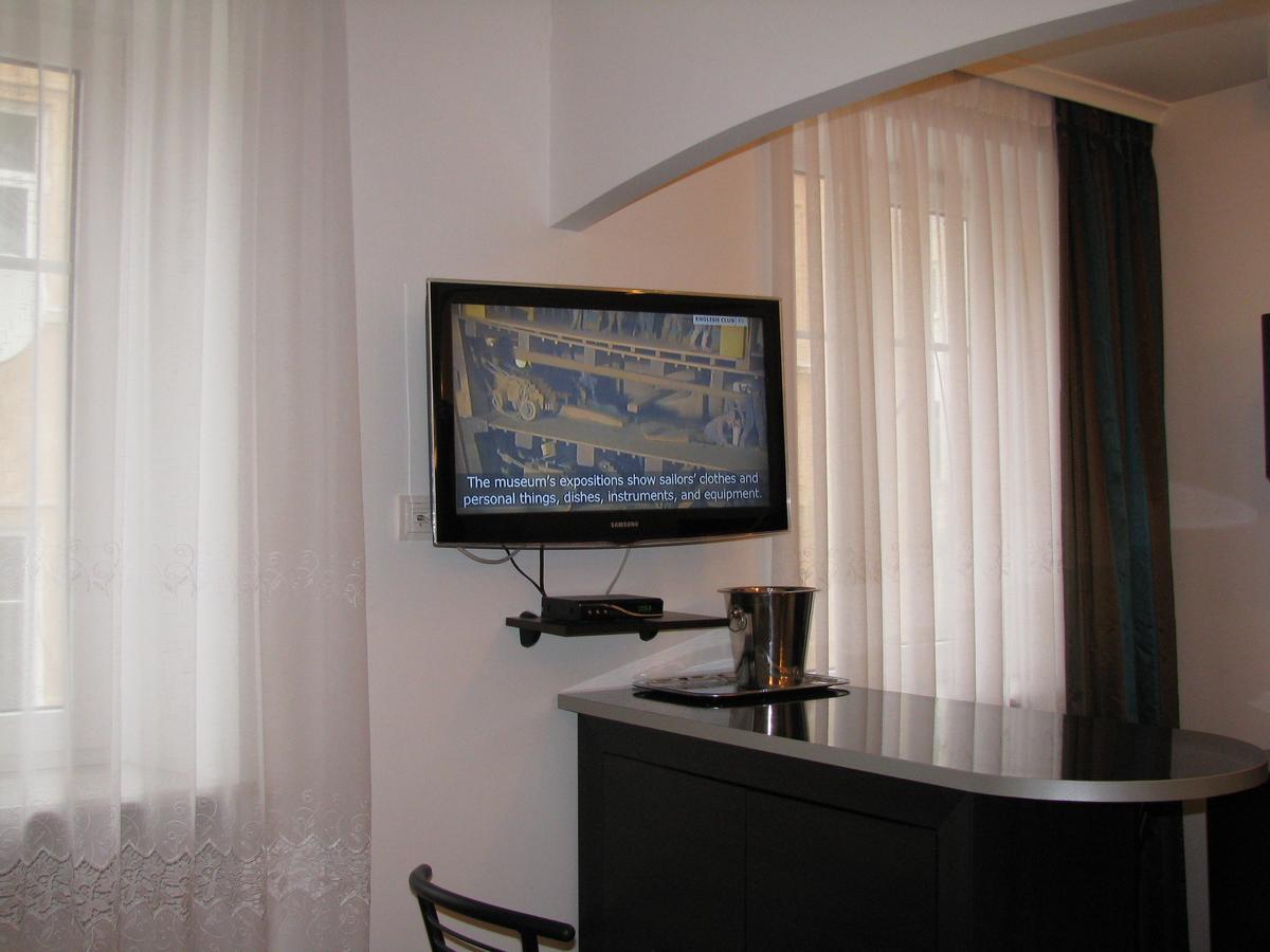Apartment On Staroievreiska Lviv Kültér fotó