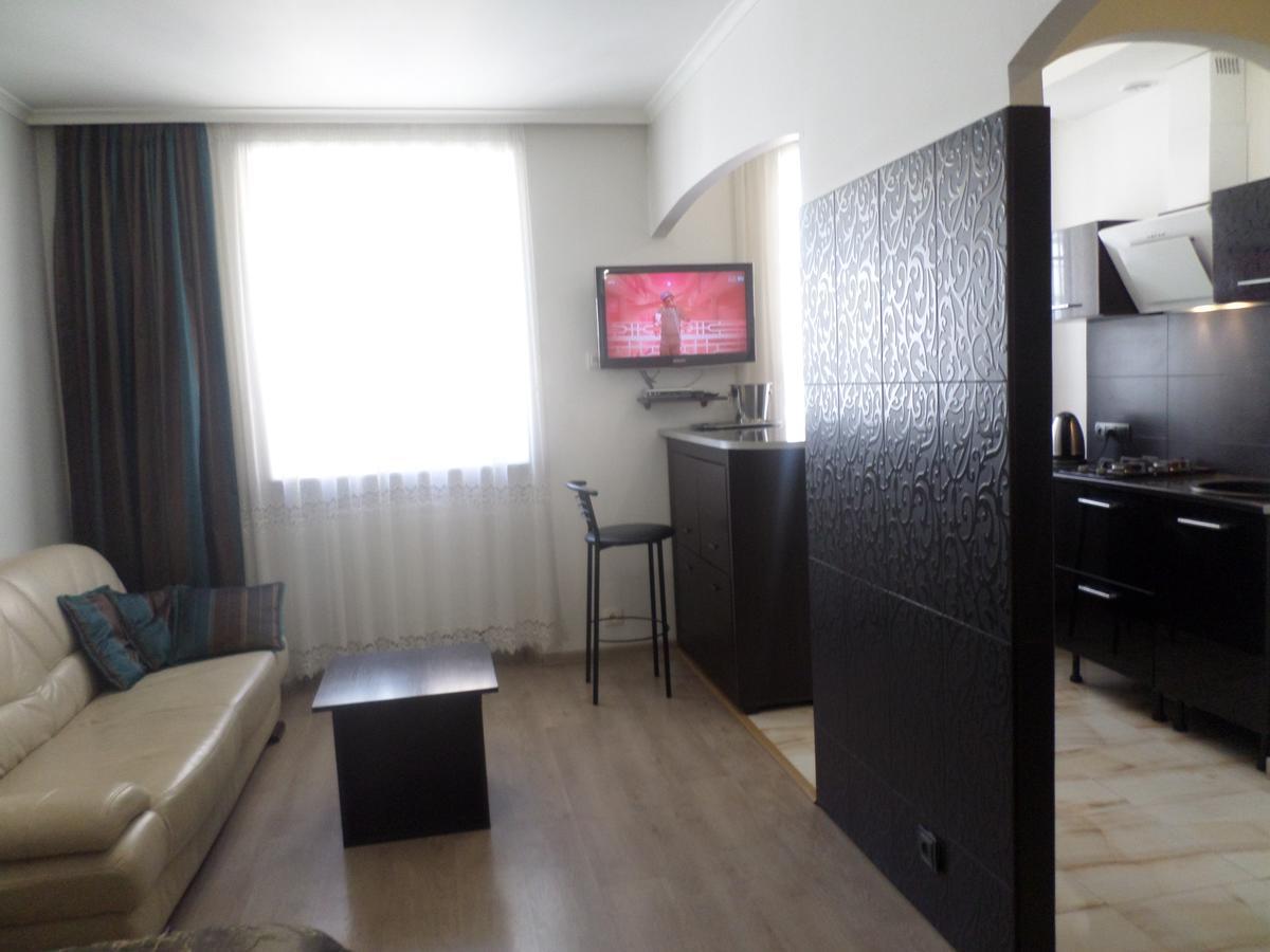Apartment On Staroievreiska Lviv Kültér fotó
