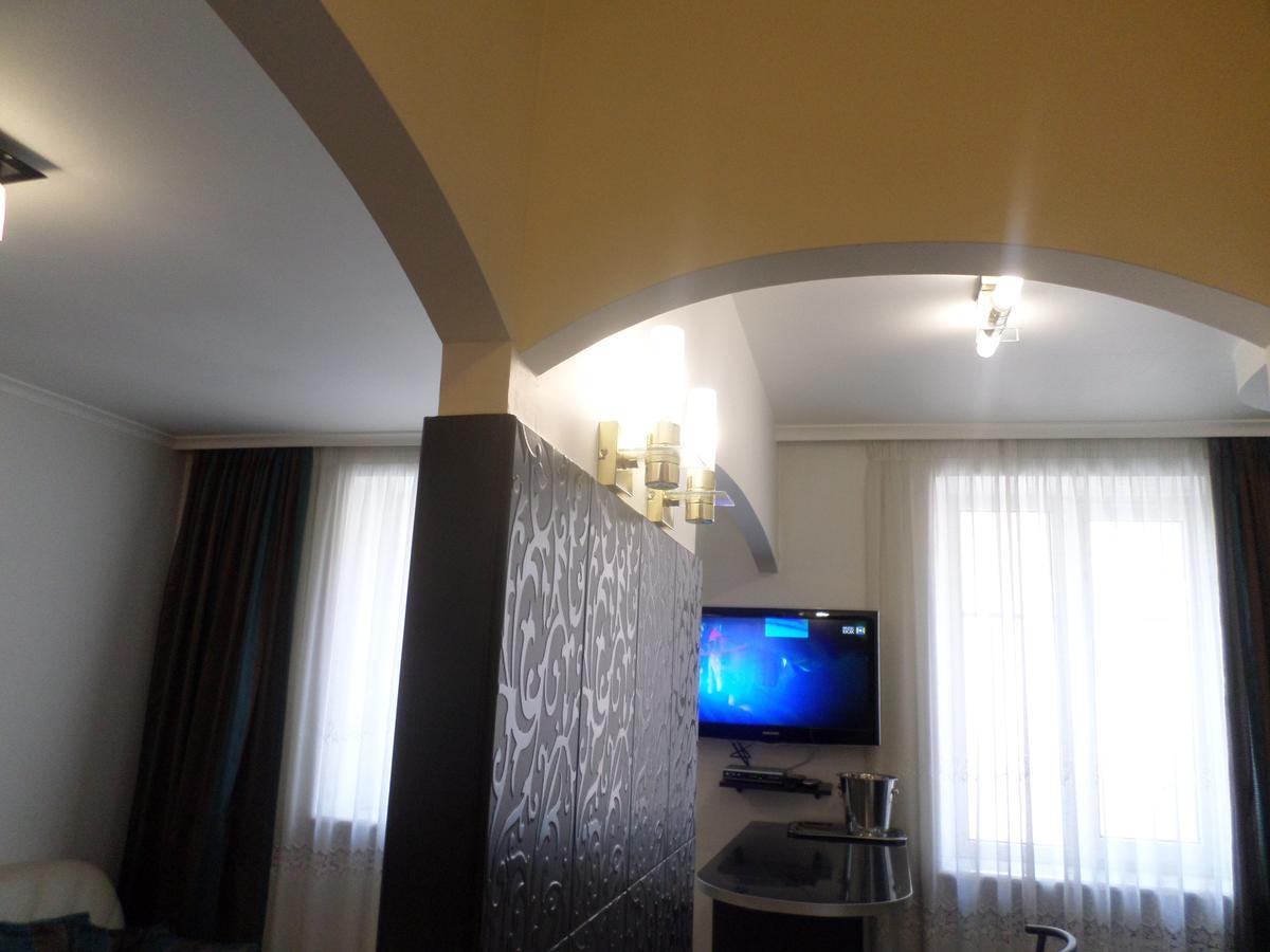 Apartment On Staroievreiska Lviv Kültér fotó
