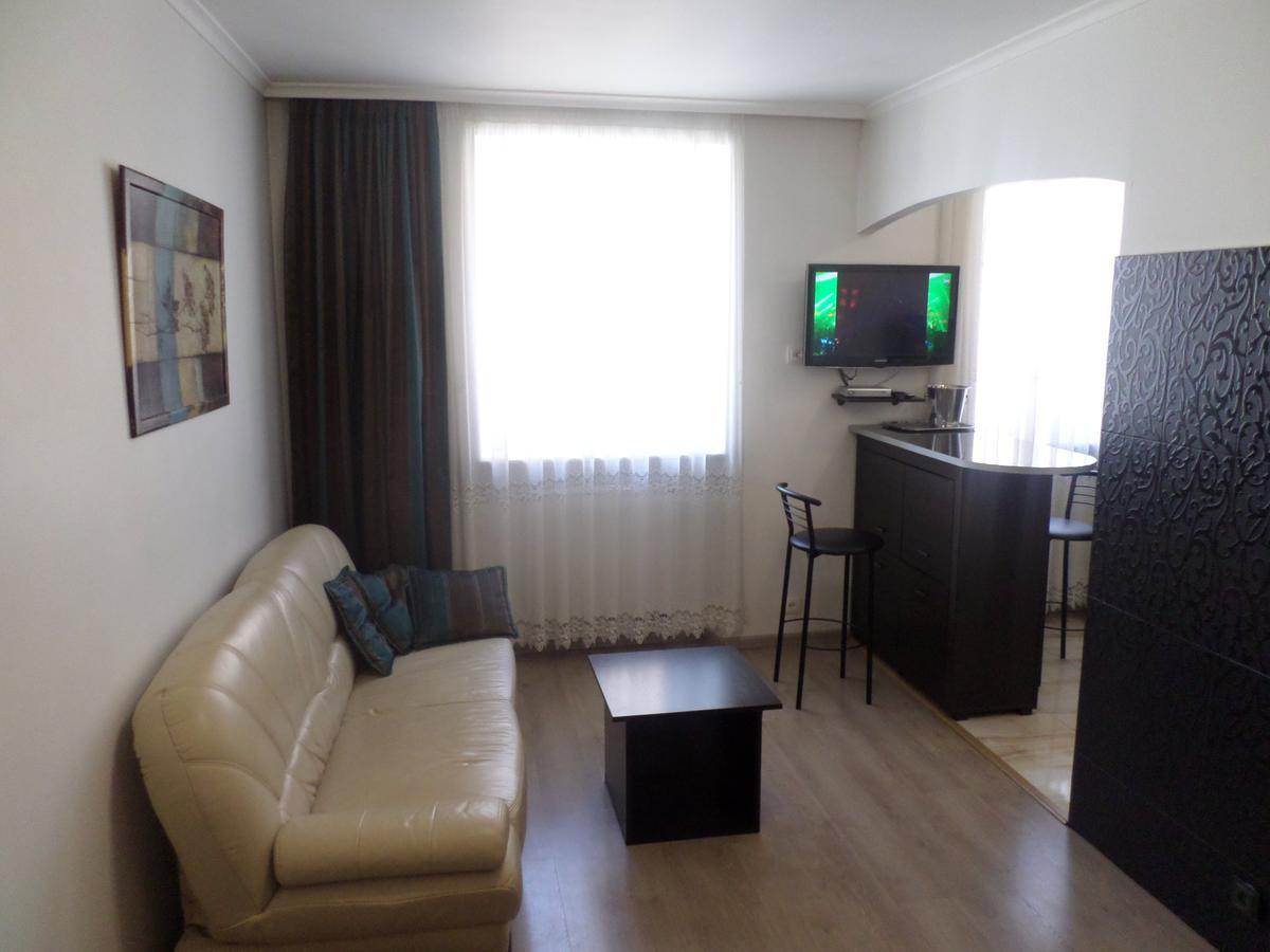 Apartment On Staroievreiska Lviv Kültér fotó