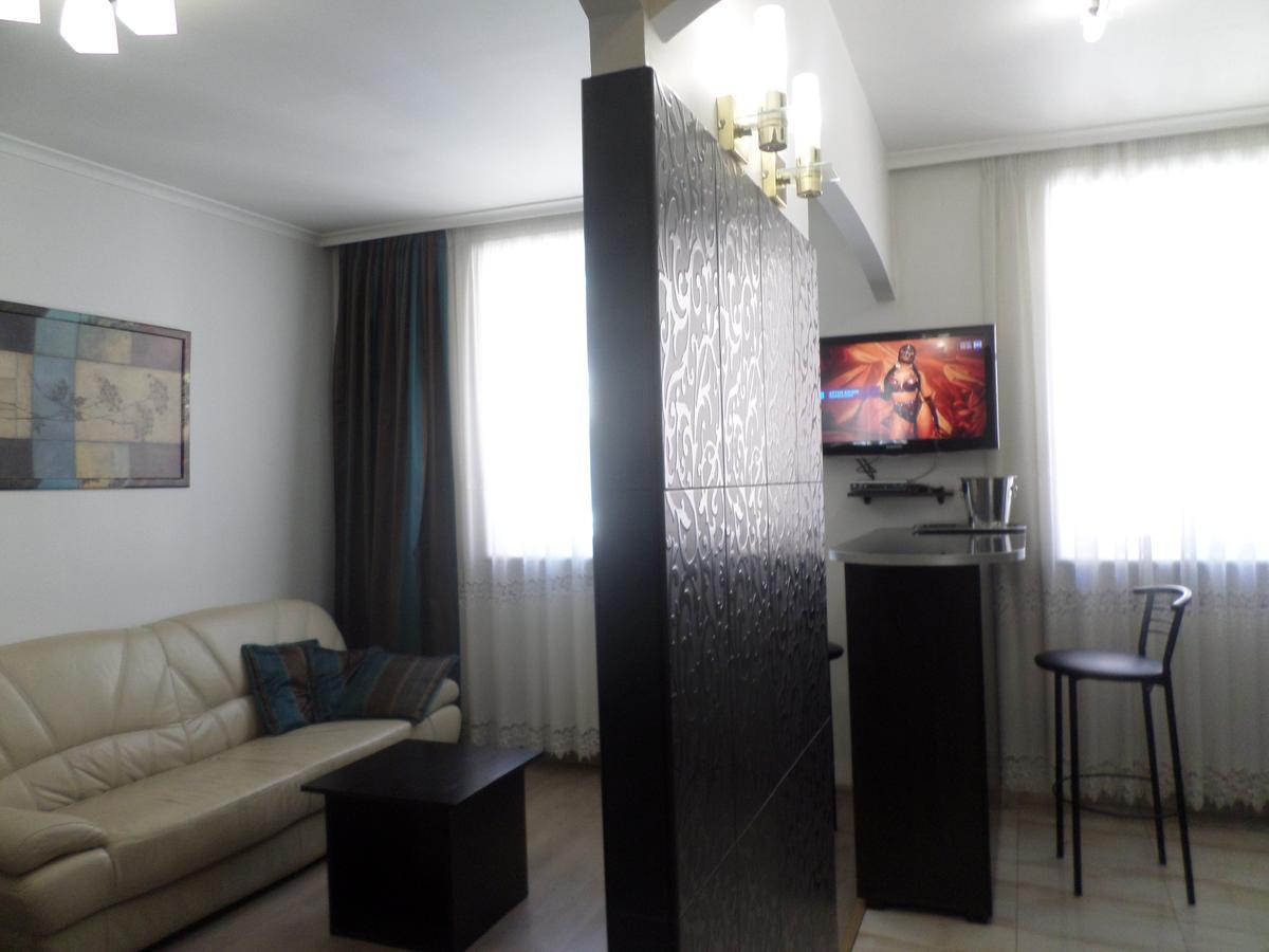 Apartment On Staroievreiska Lviv Kültér fotó