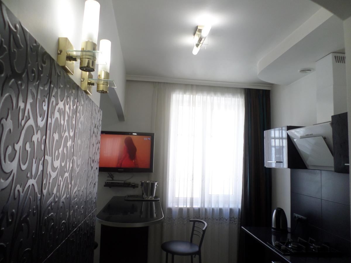 Apartment On Staroievreiska Lviv Kültér fotó